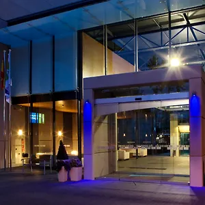 Otel Express 22@ By Ihg