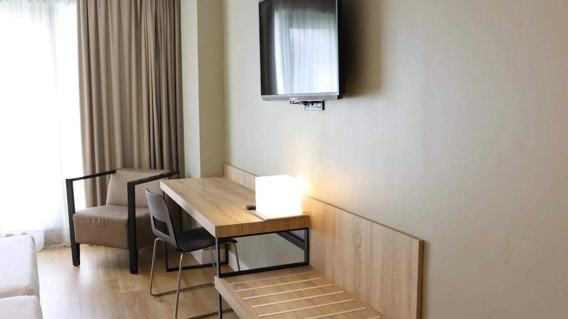 Eurohotel Barcelona Granvia Fira L'Hospitalet de Llobregat Hotel
