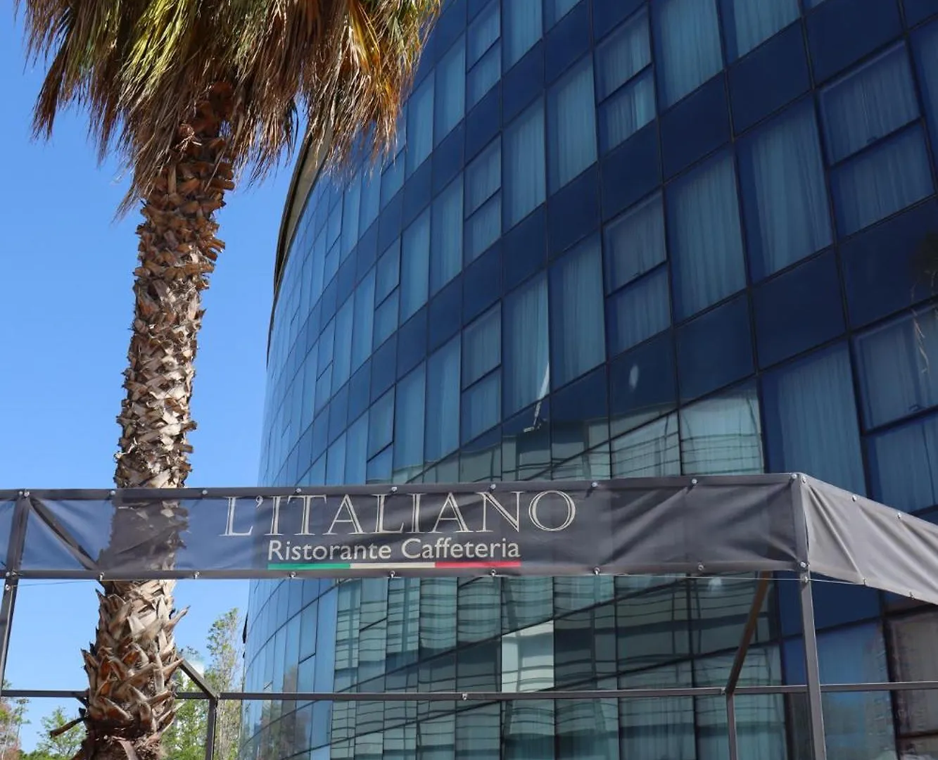 Eurohotel Barcelona Granvia Fira L'Hospitalet de Llobregat 4*,  İspanya